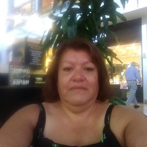 Meet your Posher, Stella